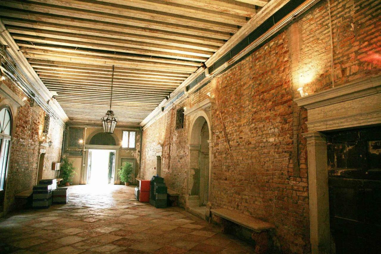 شقة Piccola Dimora In Palazzo Storico البندقية المظهر الخارجي الصورة